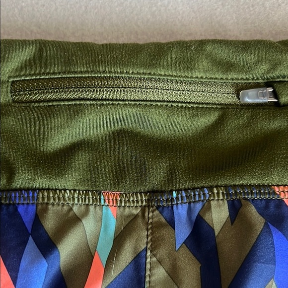 Nike Blue and Green Athletic Shorts with Elastic Waistband - Picture 4 of 12